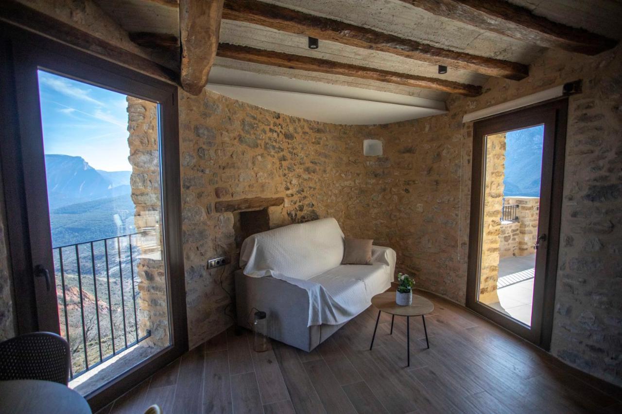 Casa Sanui. Apartaments Turistics Rurals Estorm Luaran gambar